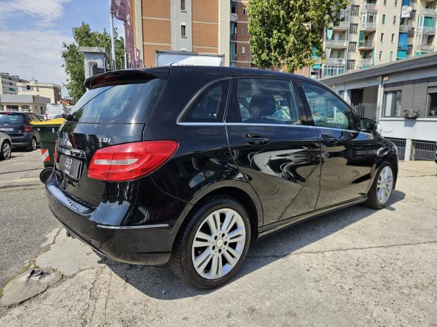 Mercedes-Benz Classe B B 180 CDI BlueEFFICIENCY - Foto 4