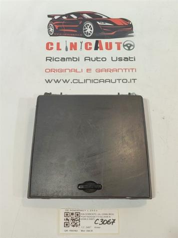 CASSETTO PORTA OGGETTI KIA Sorento 2° Serie 845403E500CY D4CB (0609)