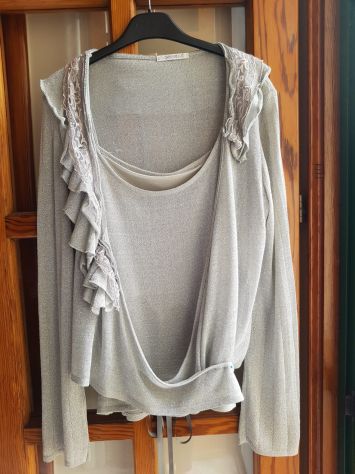 Giacchino grigio con top - Foto 2