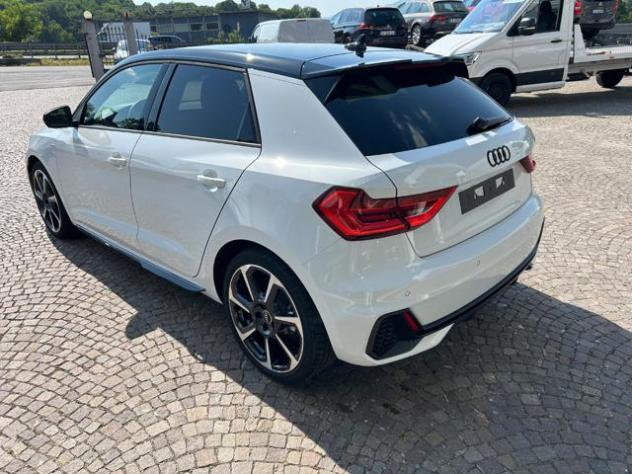 AUDI A1 SPORTBACK 30 TFSI S tronic S line Identity Black rif. 23965952 - Foto 4