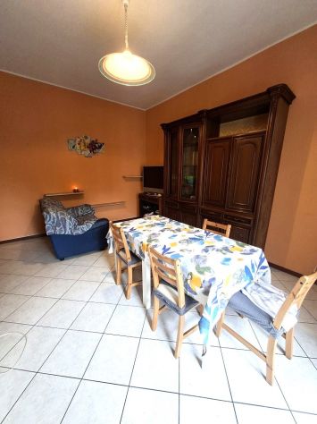 2 LOCALI CON CANTINA - Foto 7
