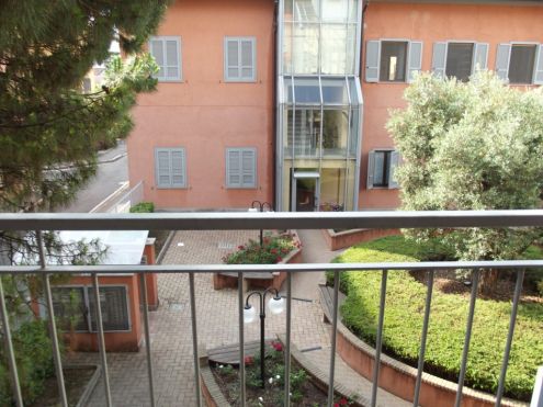 APPARTAMENTO ARREDATO IN PIENO CENTRO - Foto 2