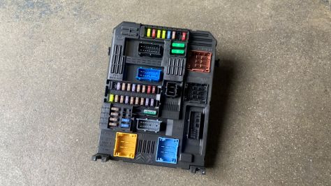 Body computer centralina BCM Citroen Jumpy 2.0HDI del 2021 (9830790580)