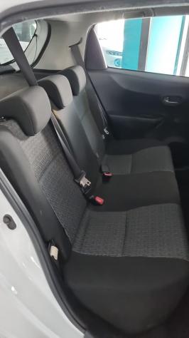 Toyota Yaris 1.4 D-4D 5 porte Lounge - Foto 9