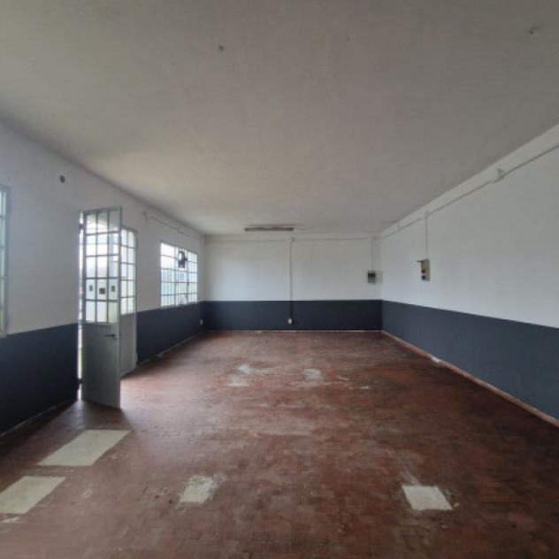 Immobile di 650 m² con 2 locali in affitto a Pero - Foto 8