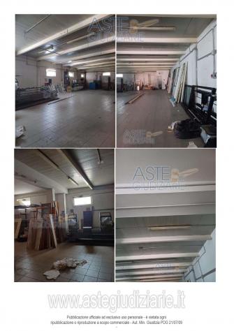 IMMOBILI-IMMOBILE COMMERCIALE-Via Venezia, 65, 70131 Bari BA, Italia