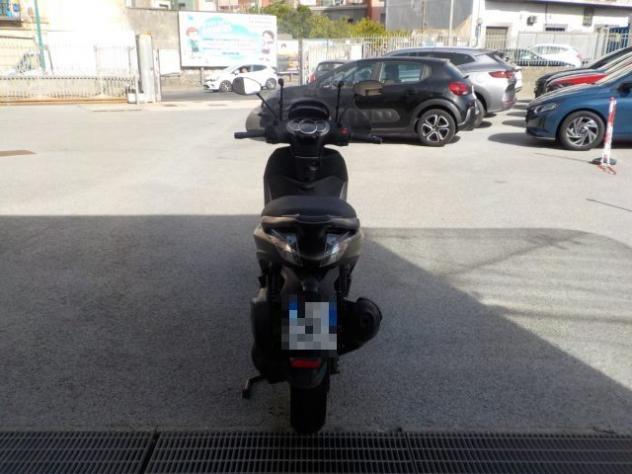 PIAGGIO Beverly 300 i.e. S - Anno 2018 rif. 24045266 - Foto 10