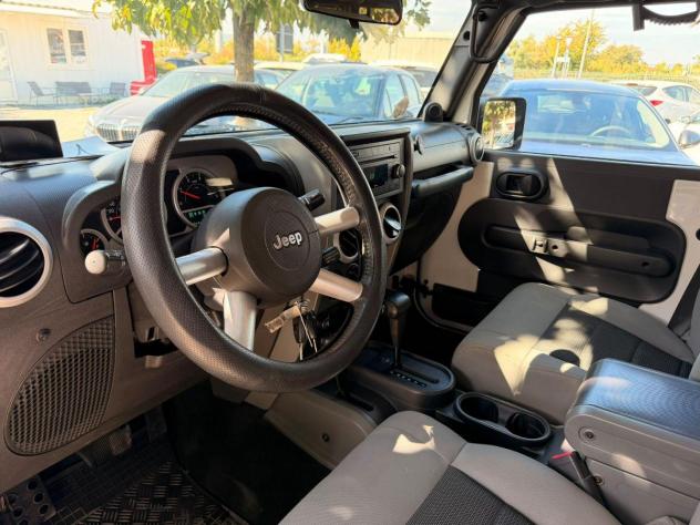 JEEP - Wrangler - Unlimited 2.8 CRD DPF Sahara AUTOMATICA - Foto 9