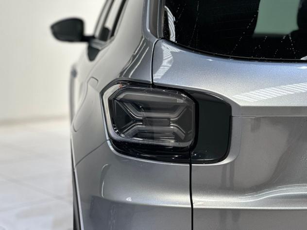 Jeep Avenger e-Hybrid 1.2 MHEV e-Hybrid Turbo Summit - Foto 6