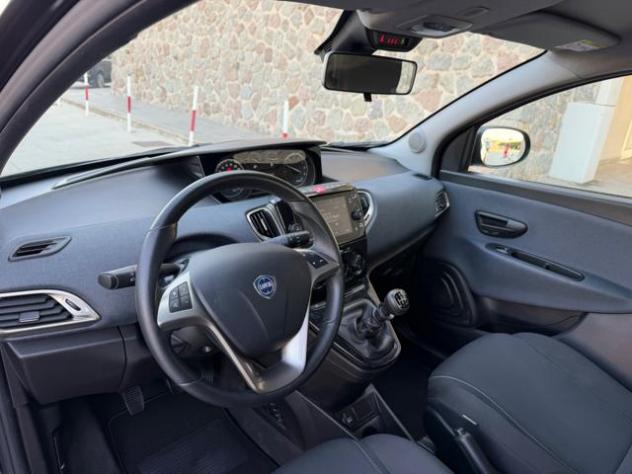 LANCIA Ypsilon GOLD+NAVI CARPLAY+SENSORI+LED rif. 23982067 - Foto 9