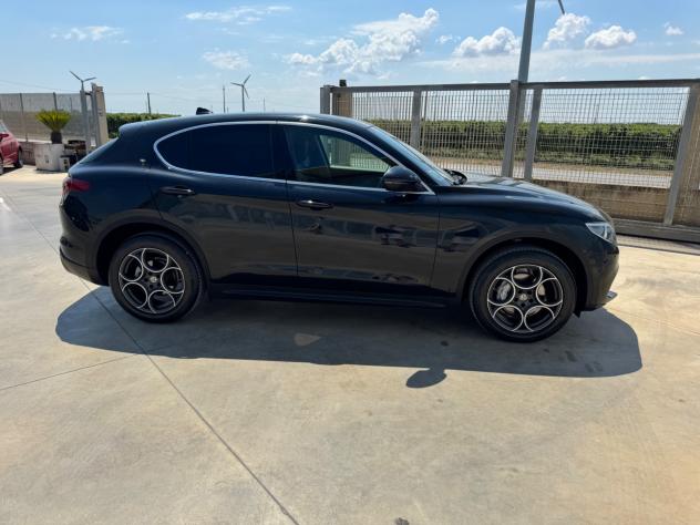 Alfa Romeo Stelvio 2.2 Turbodiesel 210 CV AT8 Q4 B-Tech - Foto 3