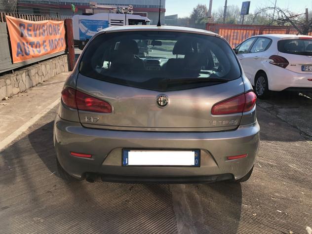 Alfa Romeo 147 1.6 16V TS (105) 5 porte Progression - Foto 10