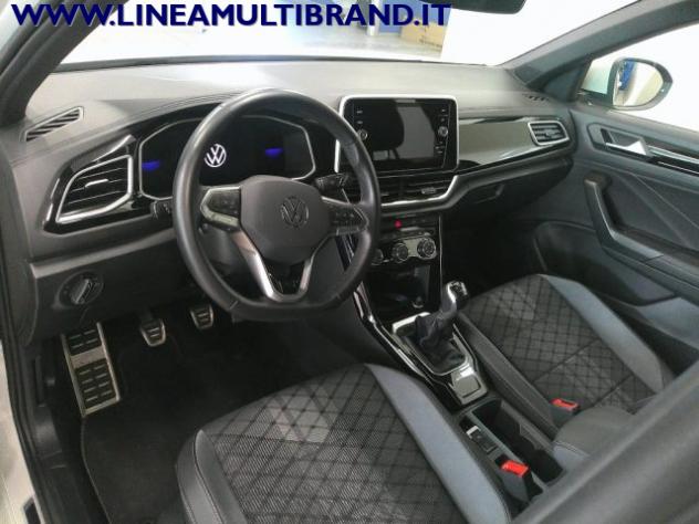 VOLKSWAGEN T-Roc 10 TSI R-Line Parcheggio Automatico Sedili Riscal. rif. 24063930 - Foto 10