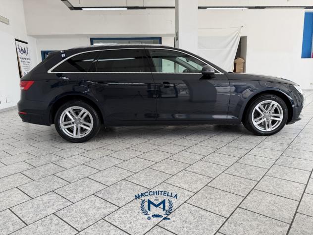 Audi A4 2.0 TDI 150 CV ultra Design - Foto 4