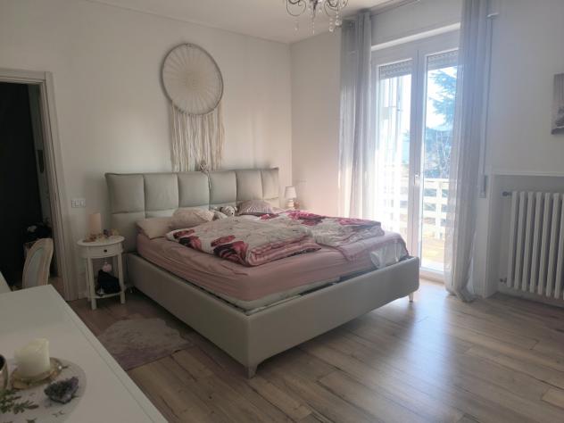 VILLA ESCLUSIVA CON GIARDINO E SPLENDIDA VISTA LAGO - Foto 3