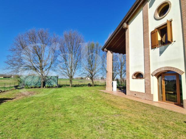Villa bifamiliare - Malalbergo . Rif.: Cod. rif 3222155VRG