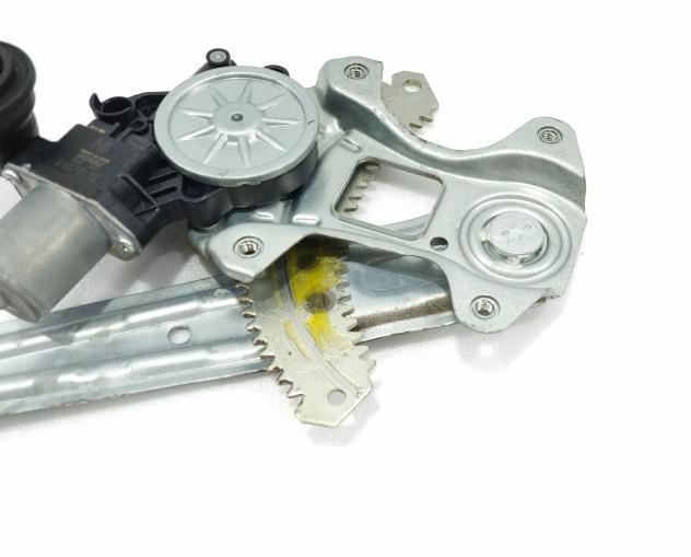 ALZACRISTALLO ELETTRICO POST. DX NISSAN Micra Serie (K14) 82731-5RB0A (17) - Foto 3