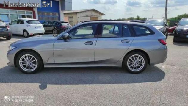 BMW 320 Serie 3 G21 2022 Touring 320d Touring mhev 48V xdr rif. 24178759 - Foto 3
