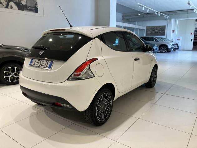 Lancia Ypsilon 1.2 69cv 5 porte GPL Ecochic elefantino blu - Foto 6