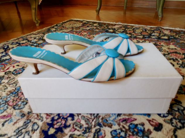 Sandali MOSCHINO Originali in pelle bianco-turchese. Perfetti!