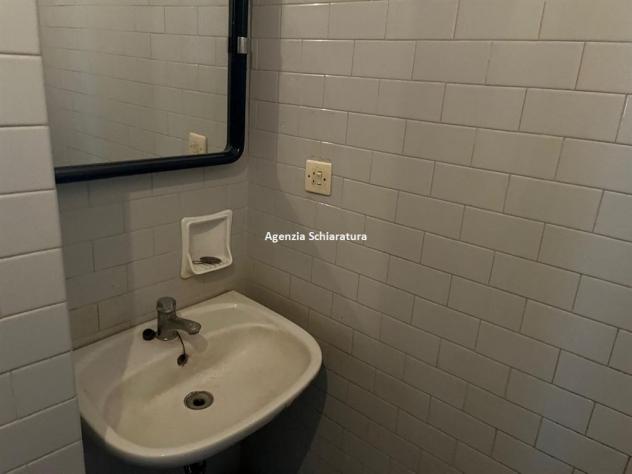FANO CENTRO-MARE VENDESI AMPIO APPARTAMENTO SU PALAZZINA CONDOMINIALE POSTO AL QUARTO PIANO CON ASCENSORE - Foto 14