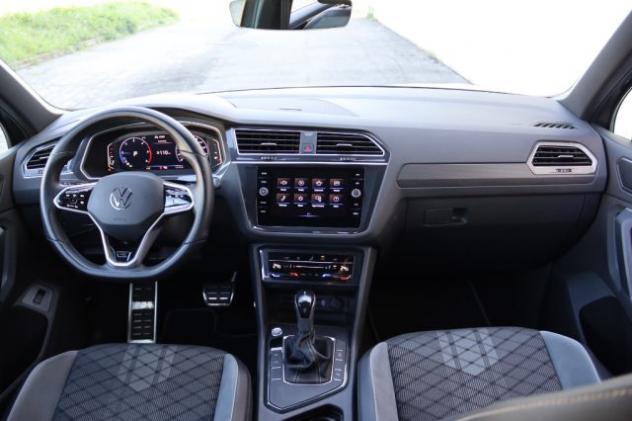 VOLKSWAGEN Tiguan 2.0 TDI 150 CV SCR DSG R-Line Tagl. Uff. rif. 24113355 - Foto 10
