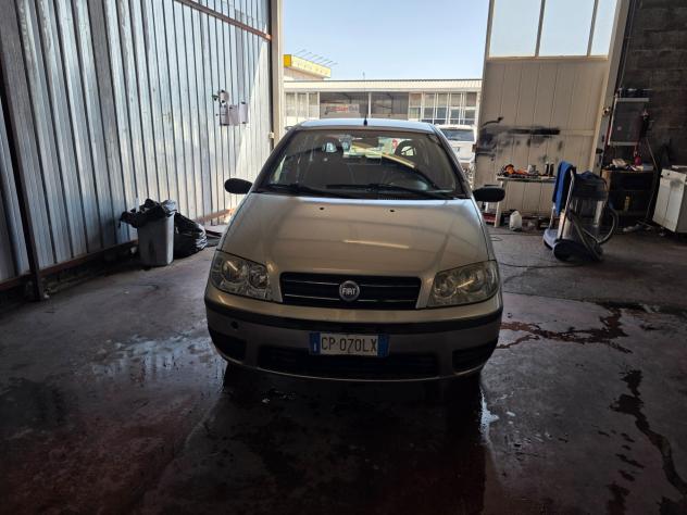 Fiat Punto 1.2 5 porte Active - Foto 2