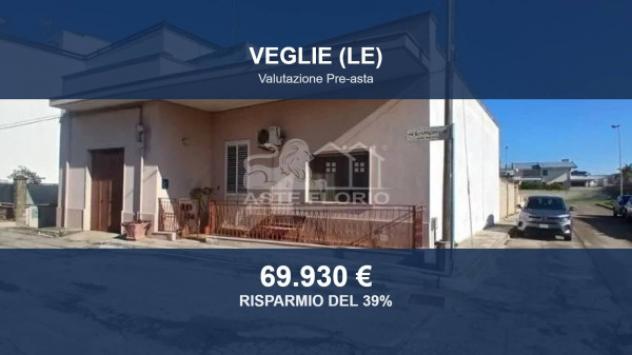 Immobile in asta di 160 m², box auto in vendita a Veglie