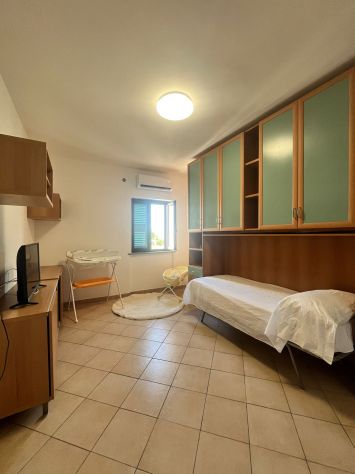 RIF. 368 LOCAZIONI BREVI - PARCO PRIVATO. APPARTAMENTO 2 PIANO - Foto 6