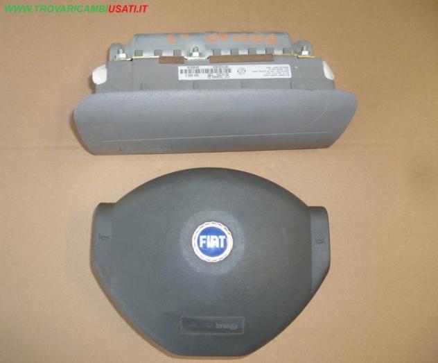 DISPOSITIVO AIR-BAG lato guida (Fino al 08/2009) KIT VOLANTE STEMMA BLU SP.VERDE / PASS. CHIARO SP.VERDE FIAT PANDA (169-2Q/3U/0X)  Carrozzeria  Sicur