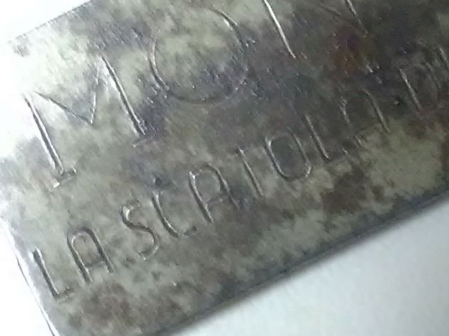 VECCHIO APRI SCATOLE IN METALLO ANNO 1940 - Foto 3
