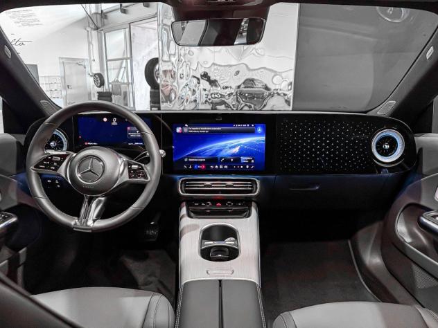 Mercedes-Benz CLA C178 BERLINA IBRIDA 200 - Foto 6