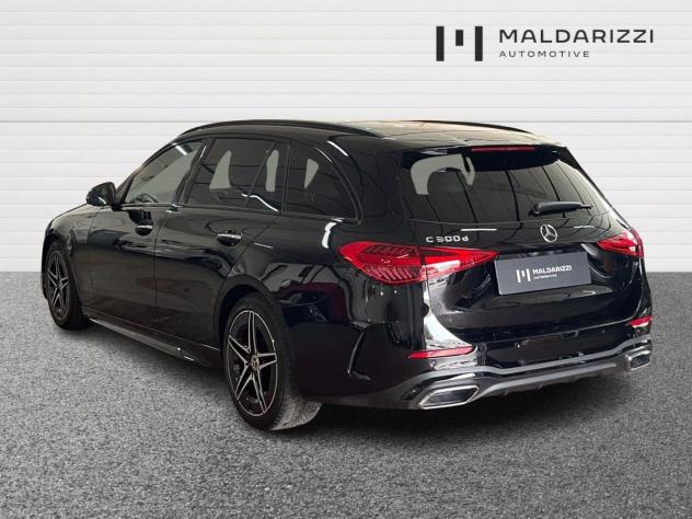 Mercedes-Benz Classe C Classe C-S206 SW 2021 C SW 300 d mhev AMG Line Premium Plus auto - Foto 4