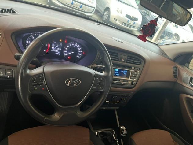 HYUNDAI I20 1,1 - Foto 5