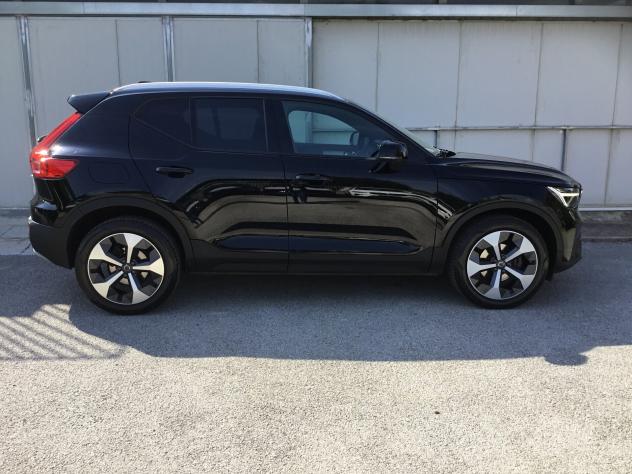 Volvo XC40 T2 Core CAMBIO AUTOMATICO - Foto 6