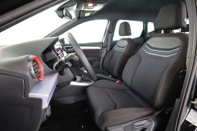 SEAT Arona Arona 1.0 EcoTSI 115 CV DSG FR rif. 23783171 - Foto 2