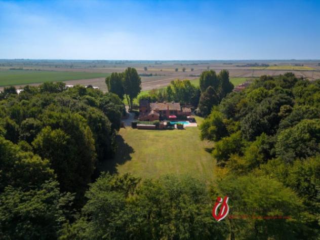 Villa di 900 m² con più di 5 locali in vendita a San Bellino - Foto 3