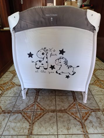 Lettino pieghevole per bimbi da campeggio