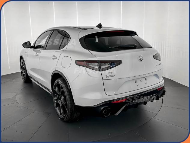 Alfa Romeo Stelvio Stelvio 2.2 t Veloce Q4 210cv auto - Foto 4