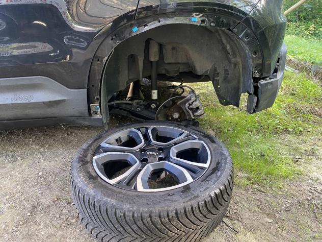 Jeep Avenger 1.2 Turbo 100 CV Summit - VETTURA INCIDENTATA - Foto 5