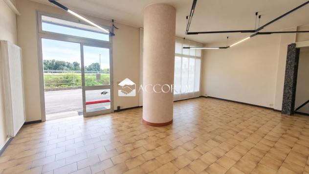NEGOZIO di 1 vani e di 71 mq (NERVESA DELLA BATTAGLIA) rif. RM23 - Foto 4