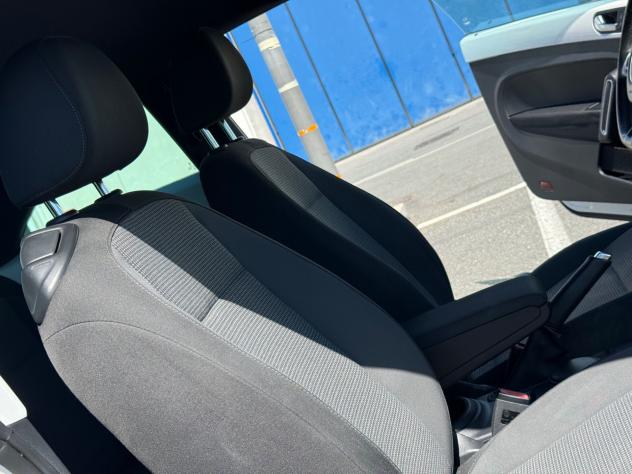Volkswagen Maggiolino 1.6 TDI Design - Foto 10