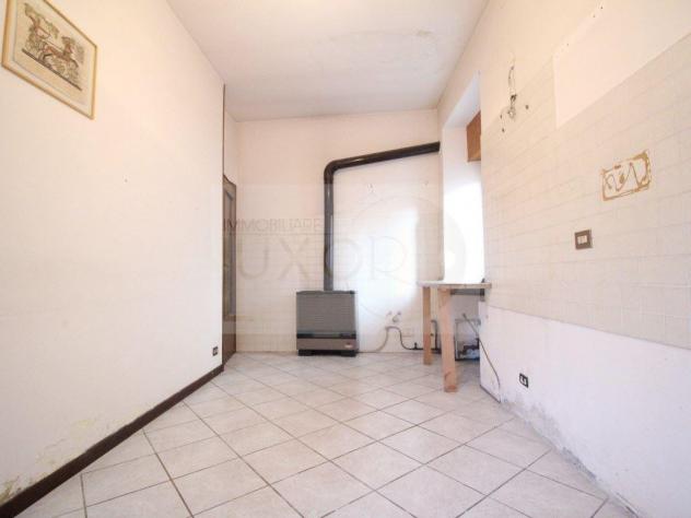Porzione di casa terra/cielo da ristrutturare a Missaglia - Foto 4