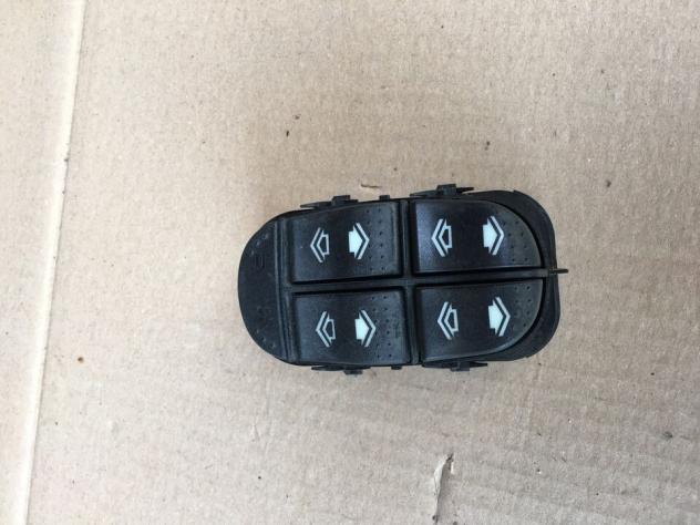Pulsantiera Alzavetri Anteriore SINISTRA Ford FOCUS 1.8 TD 2000