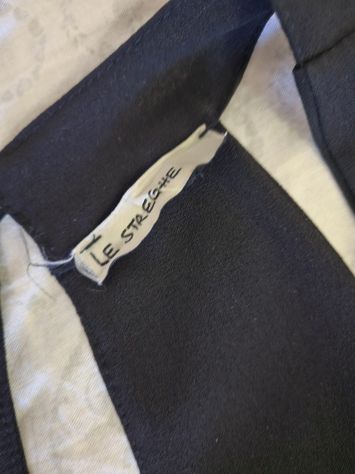 Top nero fluido Le Streghe con scollo sul retro - Foto 2