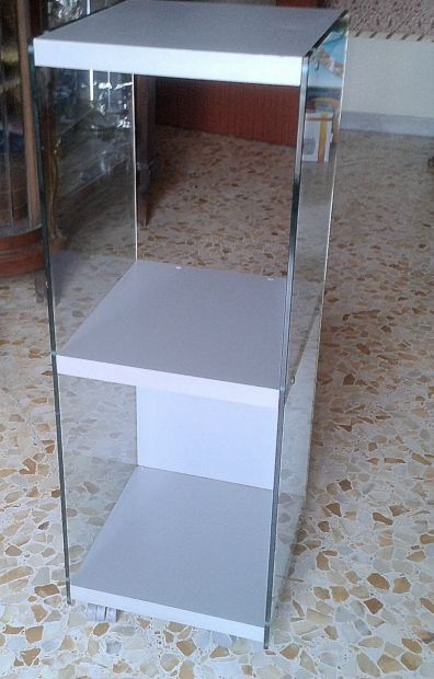 VETRINETTA CON ROTELLE - Foto 2