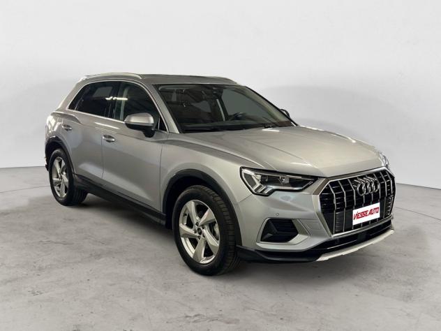 Audi Q3 Q3 35 2.0 tdi Identity Black s-tronic - Foto 8