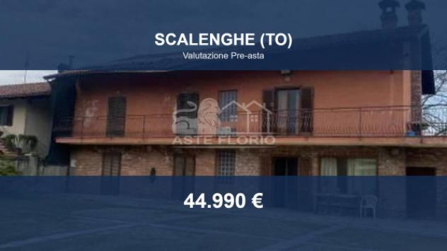Immobile in asta di 532 m² con più di 5 locali e box auto in vendita a Scalenghe