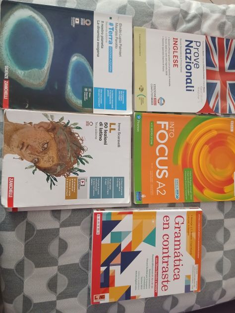 Libri scuole superiori