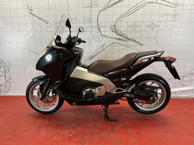Honda Integra 700 INTEGRA 700 DCT - YM 2012 - Foto 4